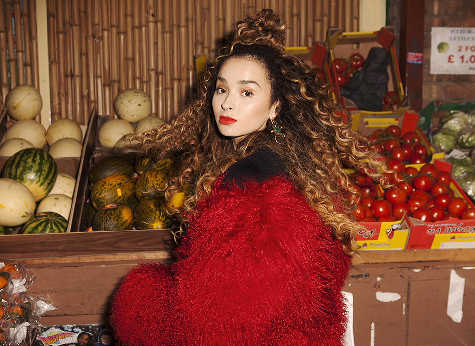 Ella Eyre