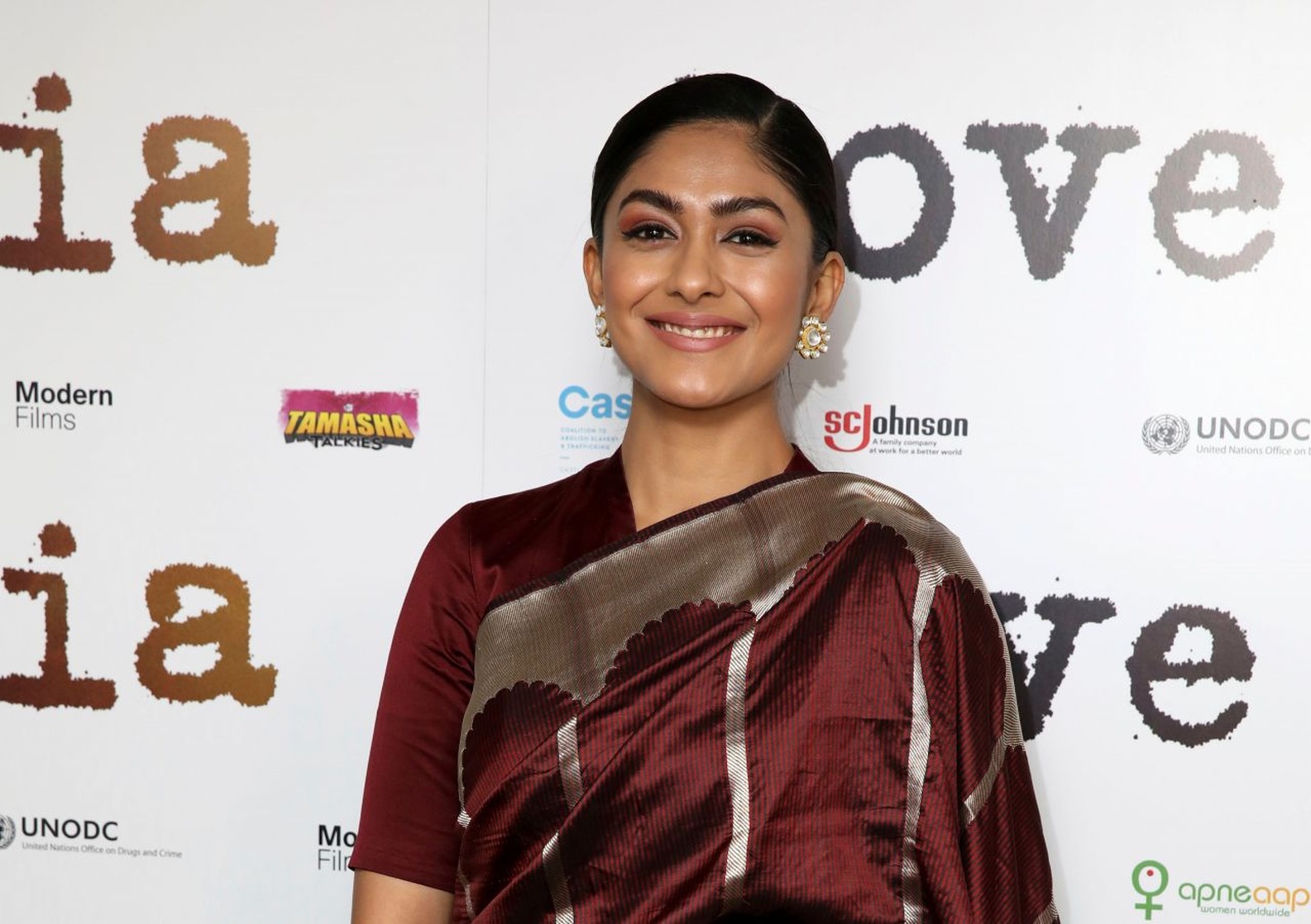 Mrunal Thakur Mrunal Thakur