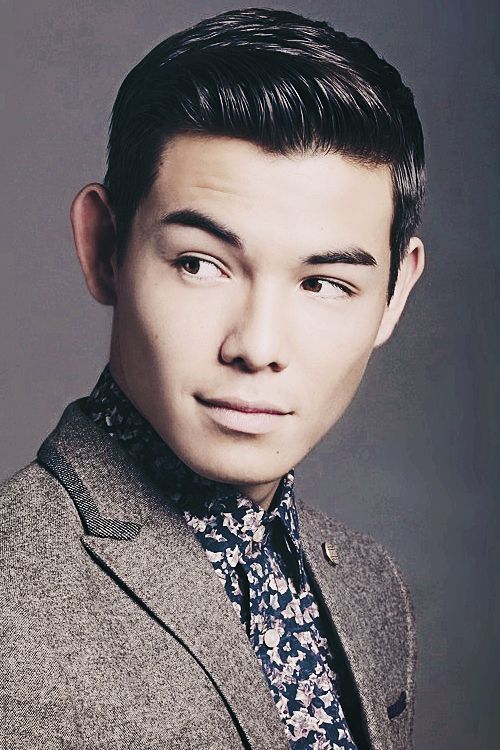 Picture of Ryan Potter