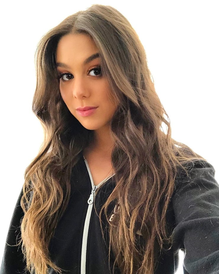 Kira Kosarin picture