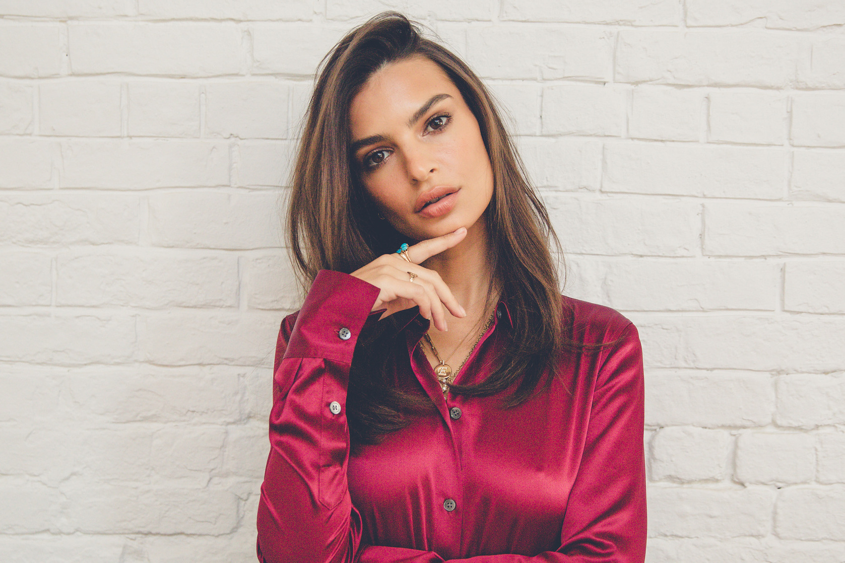 Emily Ratajkowski