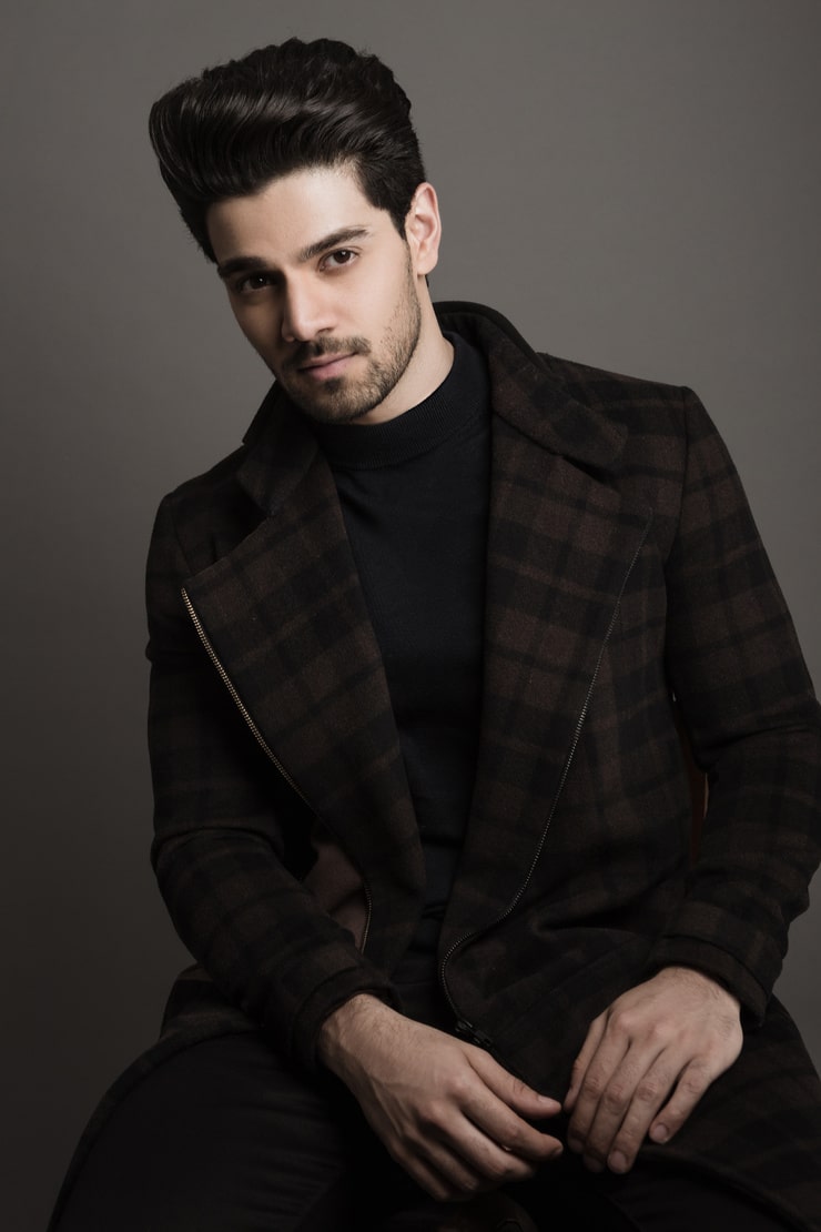 Picture of Suraj Pancholi