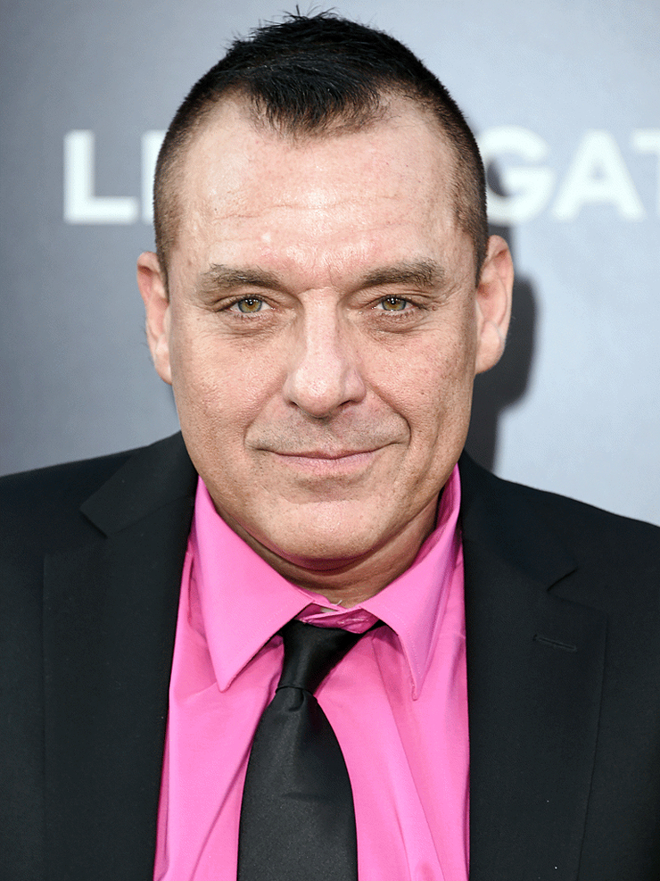 Tom Sizemore Image