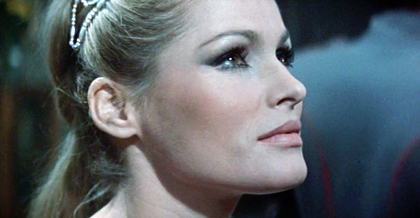 Ursula Andress