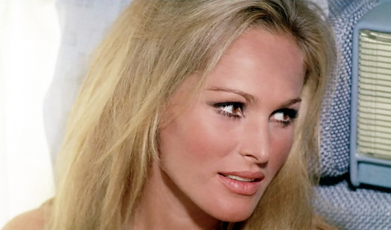 Ursula Andress