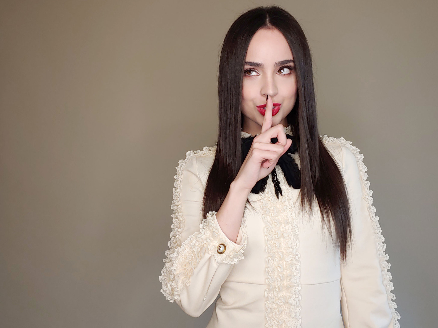 Sofia Carson