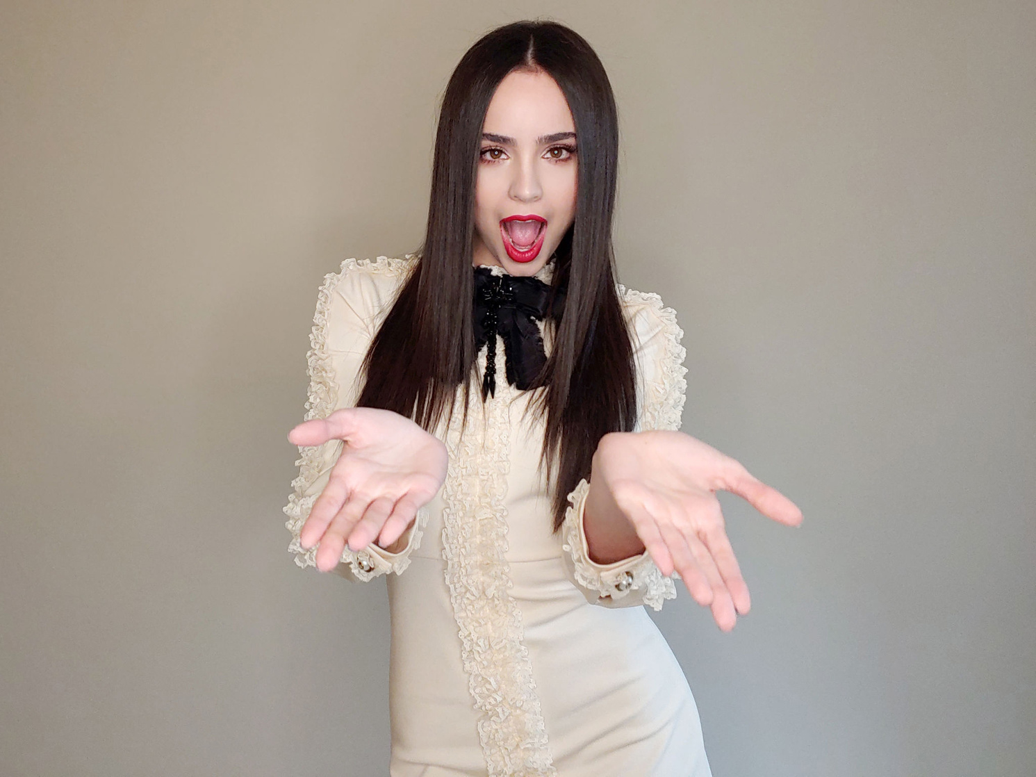 Sofia Carson