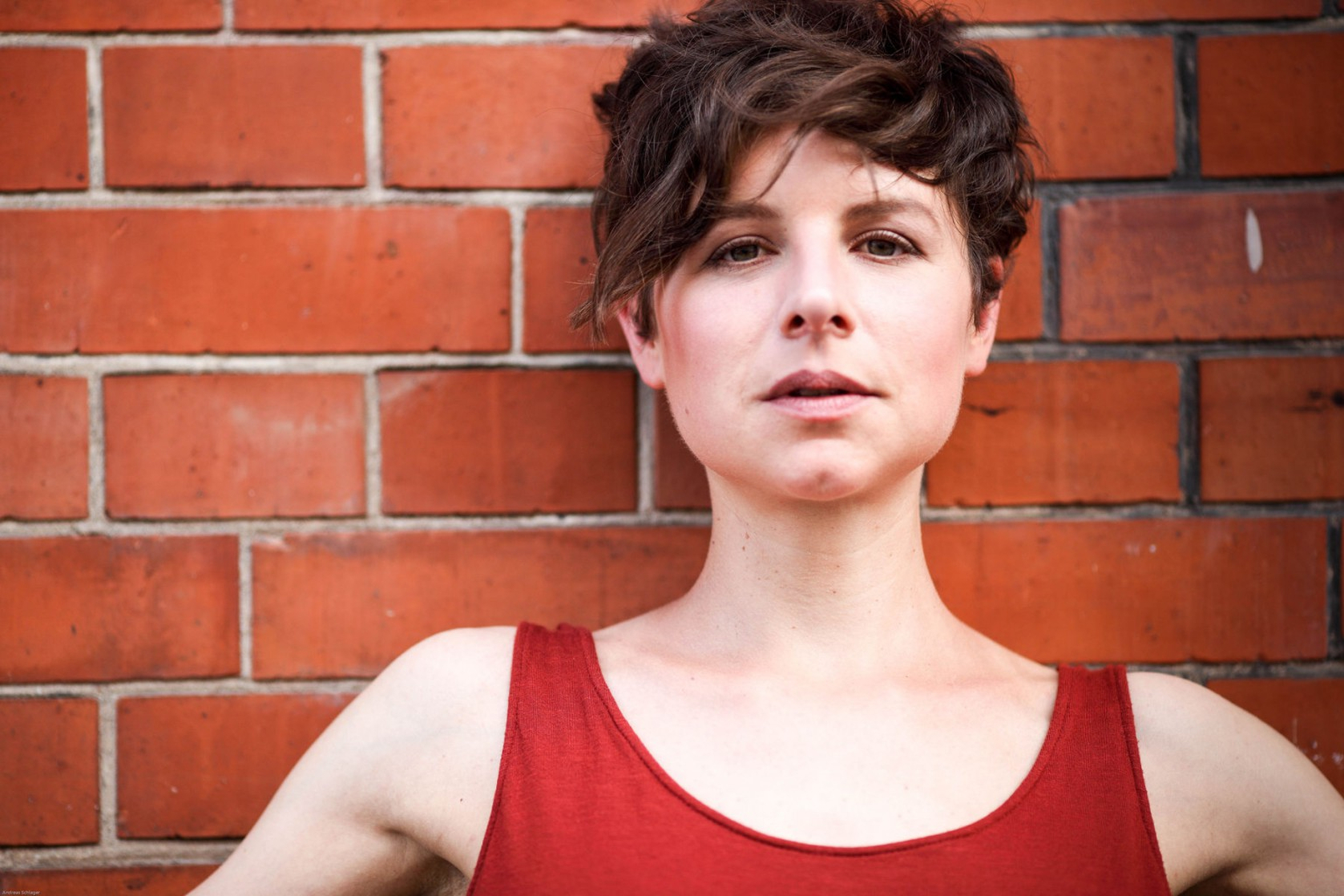 Julia Schmalbrock