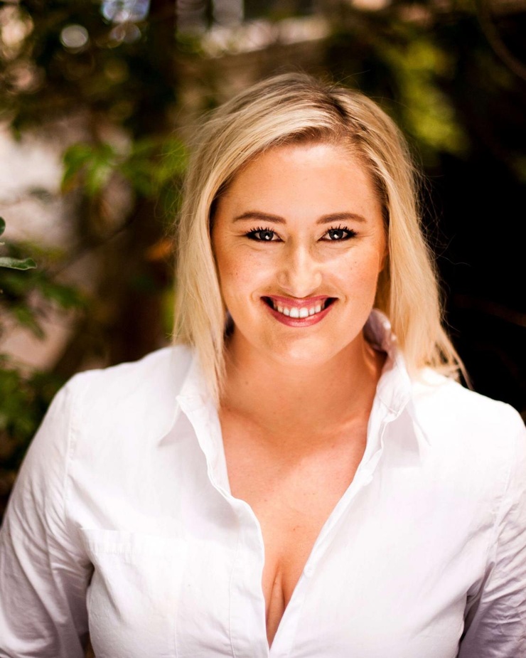 Picture of Lucinda Hare