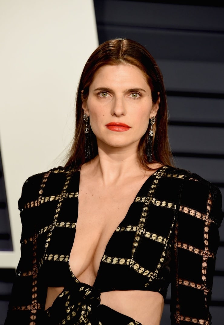 Download Picture of Lake Bell