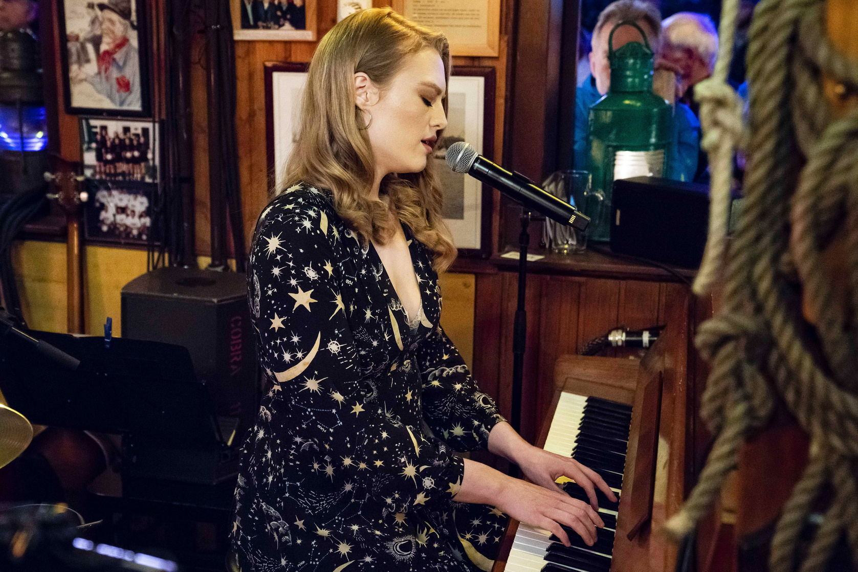 Freya Ridings
