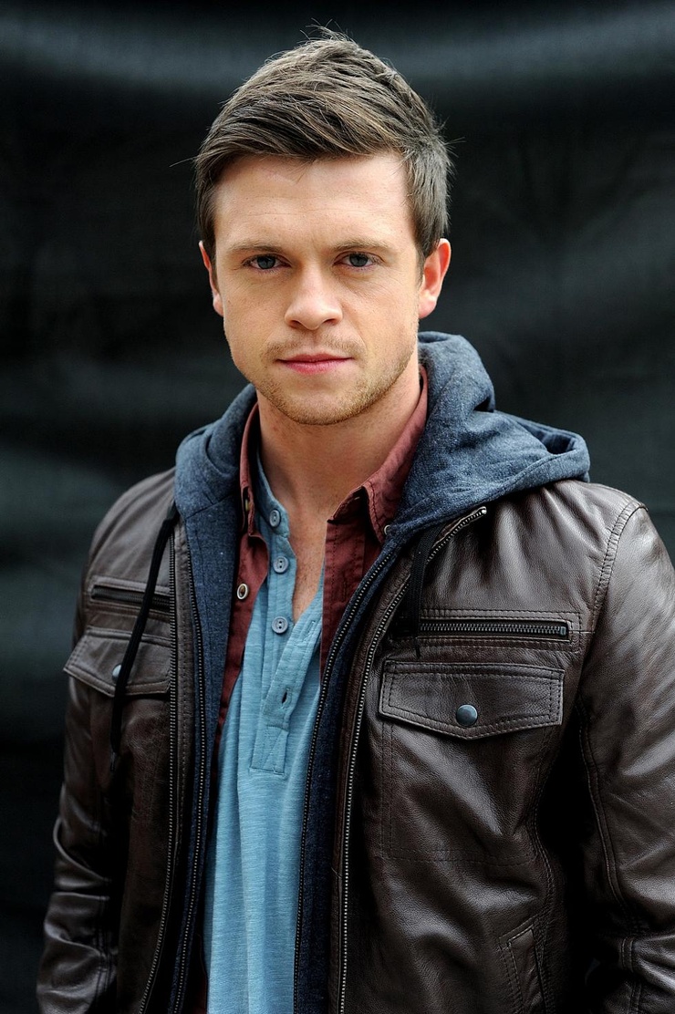 Picture of Hugo Johnstone-Burt, image size:740x1112