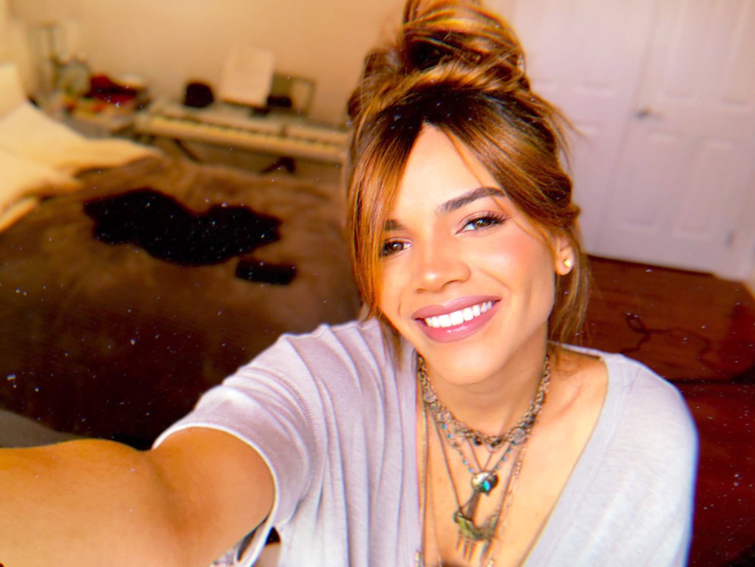Leslie Grace