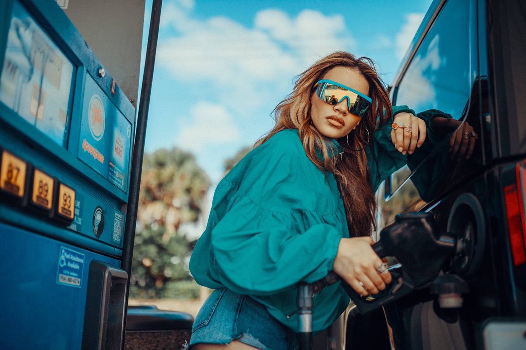 Leslie Grace