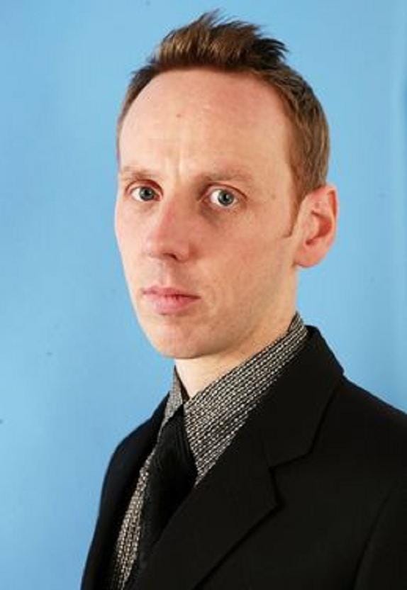 Юэн Бремнер Биография, Новости