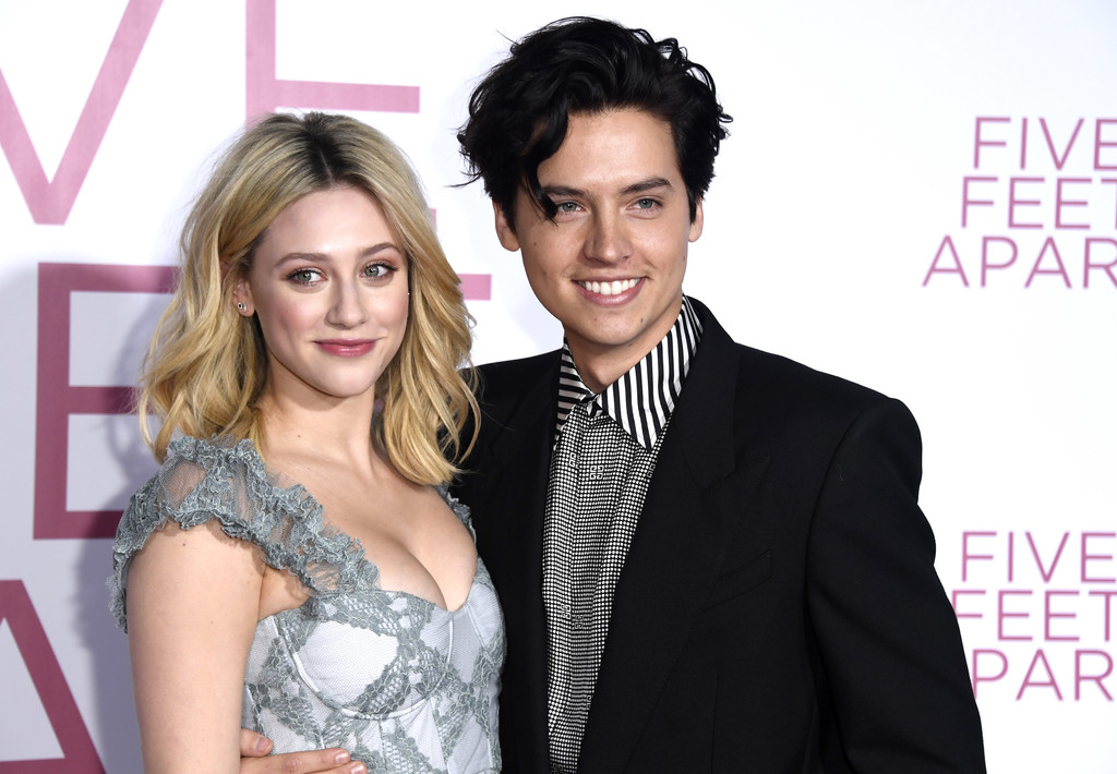 Lili Reinhart