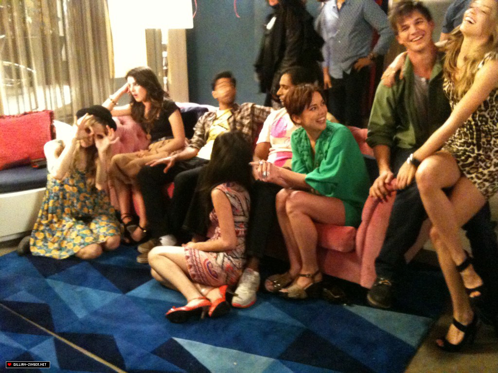 Gillian Zinser image