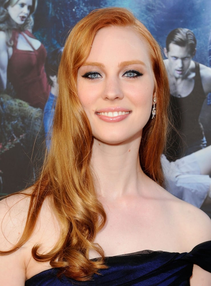 Next photo of Deborah Ann Woll