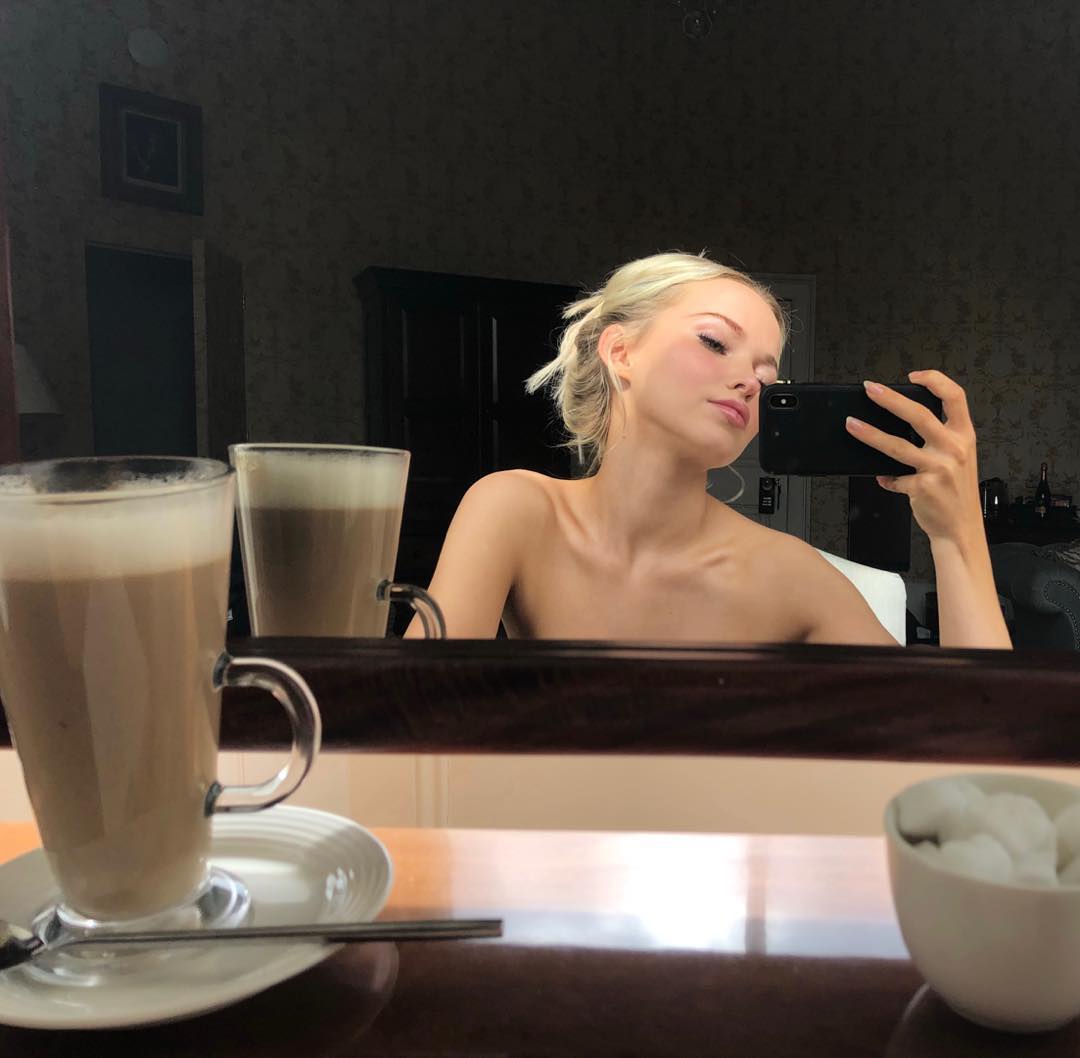 Dove Cameron