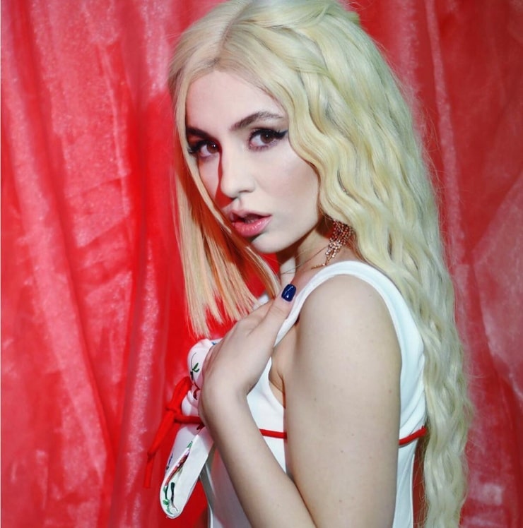 Picture Of Ava Max