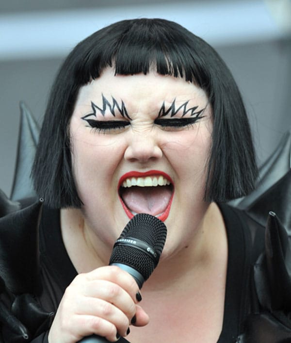 Picture of Beth Ditto.