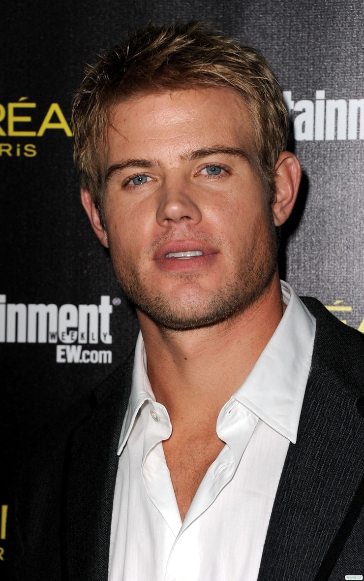 Picture of Trevor Donovan