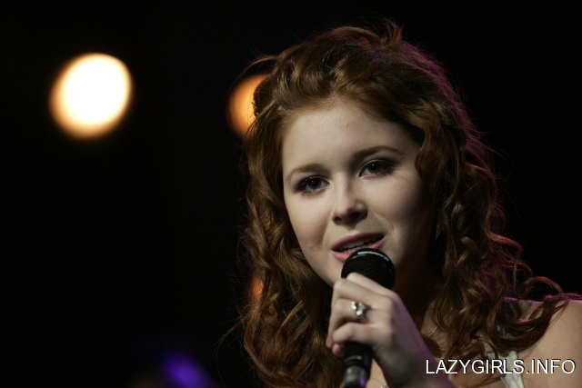 Picture of Renee Olstead