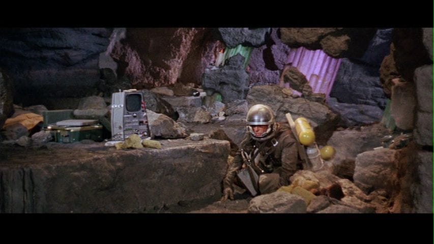 Robinson Crusoe on Mars