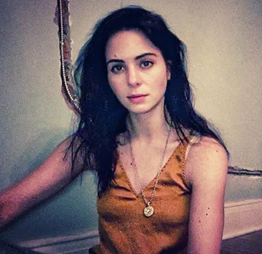 Holly Deveaux