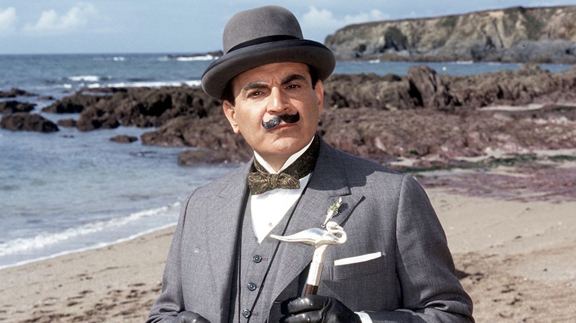 Image of "Agatha Christie's Poirot" Evil Under the Sun - Cast Of Agatha Christie's Poirot Evil Under The Sun 2001