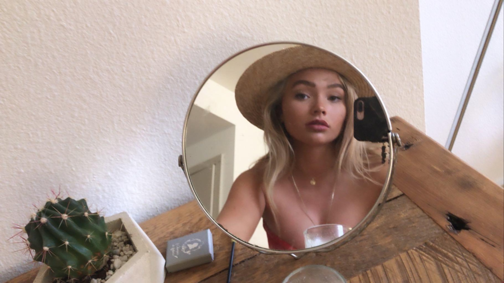 Natalie Alyn Lind Natalie Alyn Lind