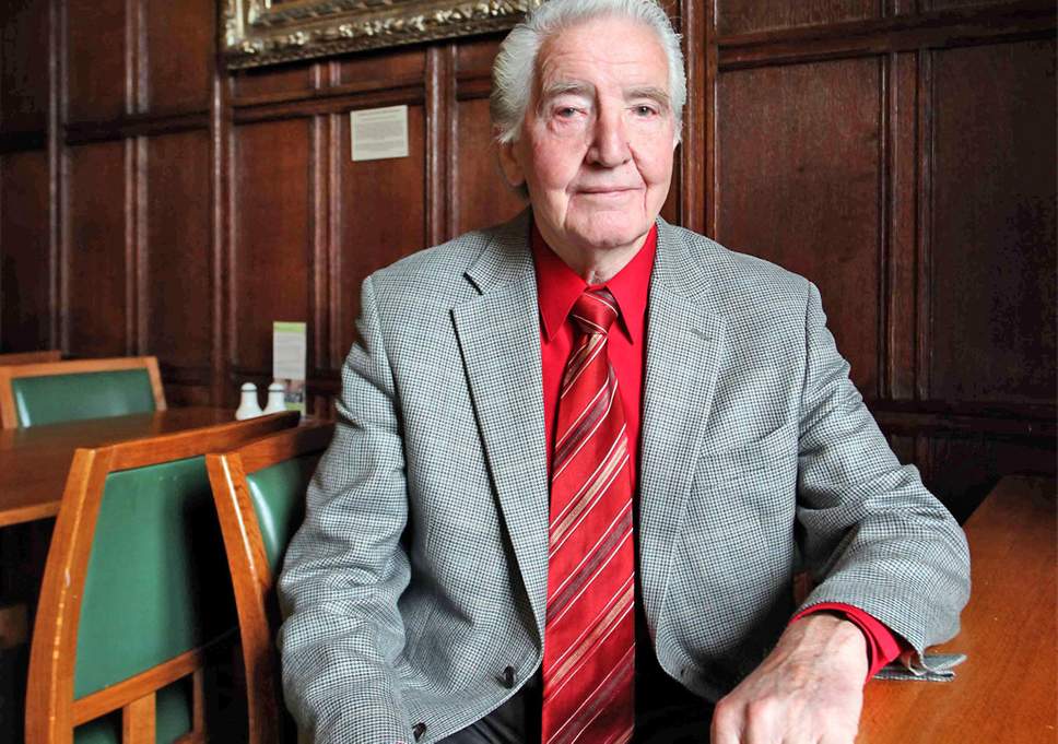 Dennis Skinner image