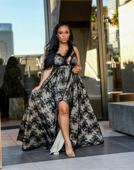 Picture of Nichole Lynel