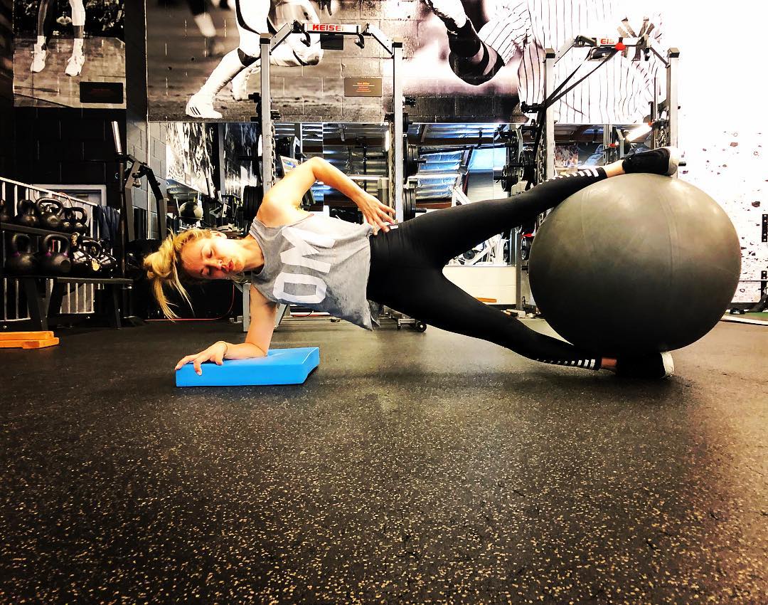 Kaley Cuoco Kaley Cuoco
