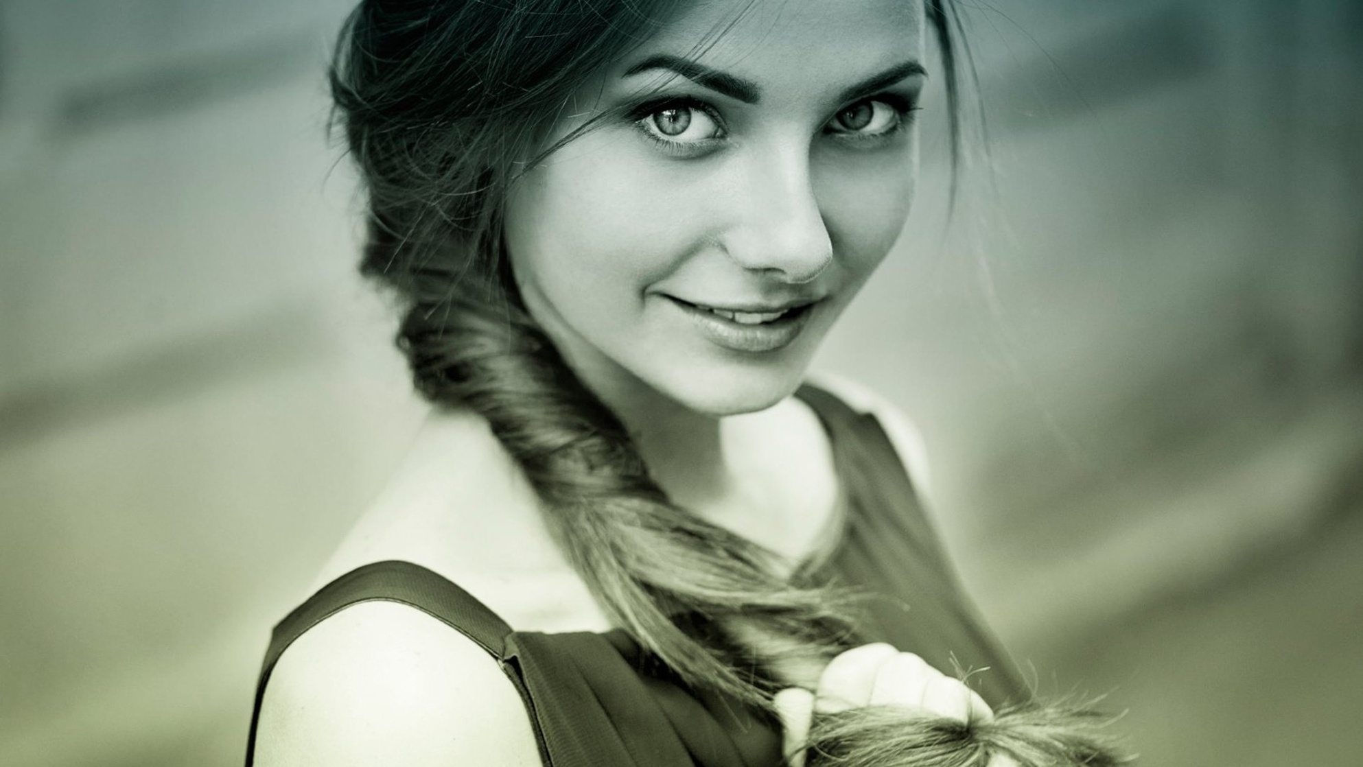 Nadya Ryzhevolosaya
