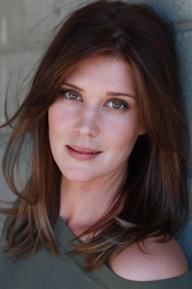 Picture of Sarah Lancaster.