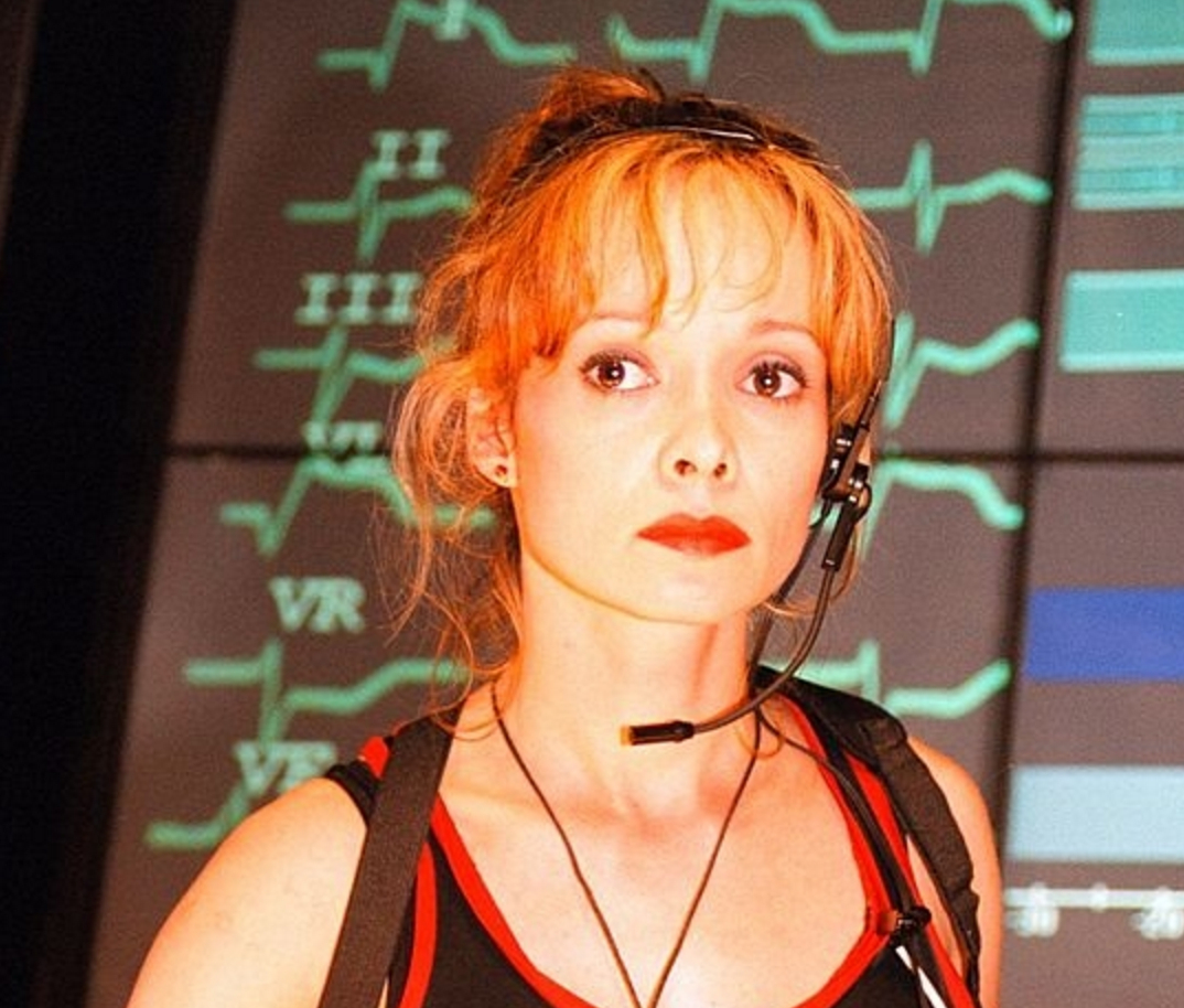 Iris Junik