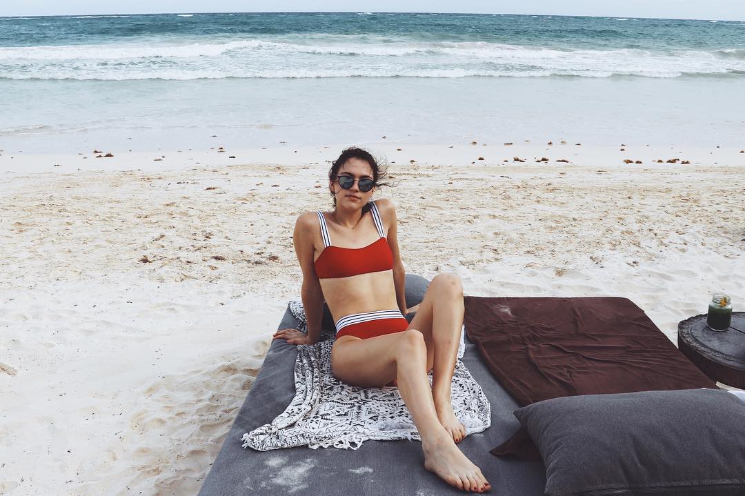 Violett Beane Violett Beane