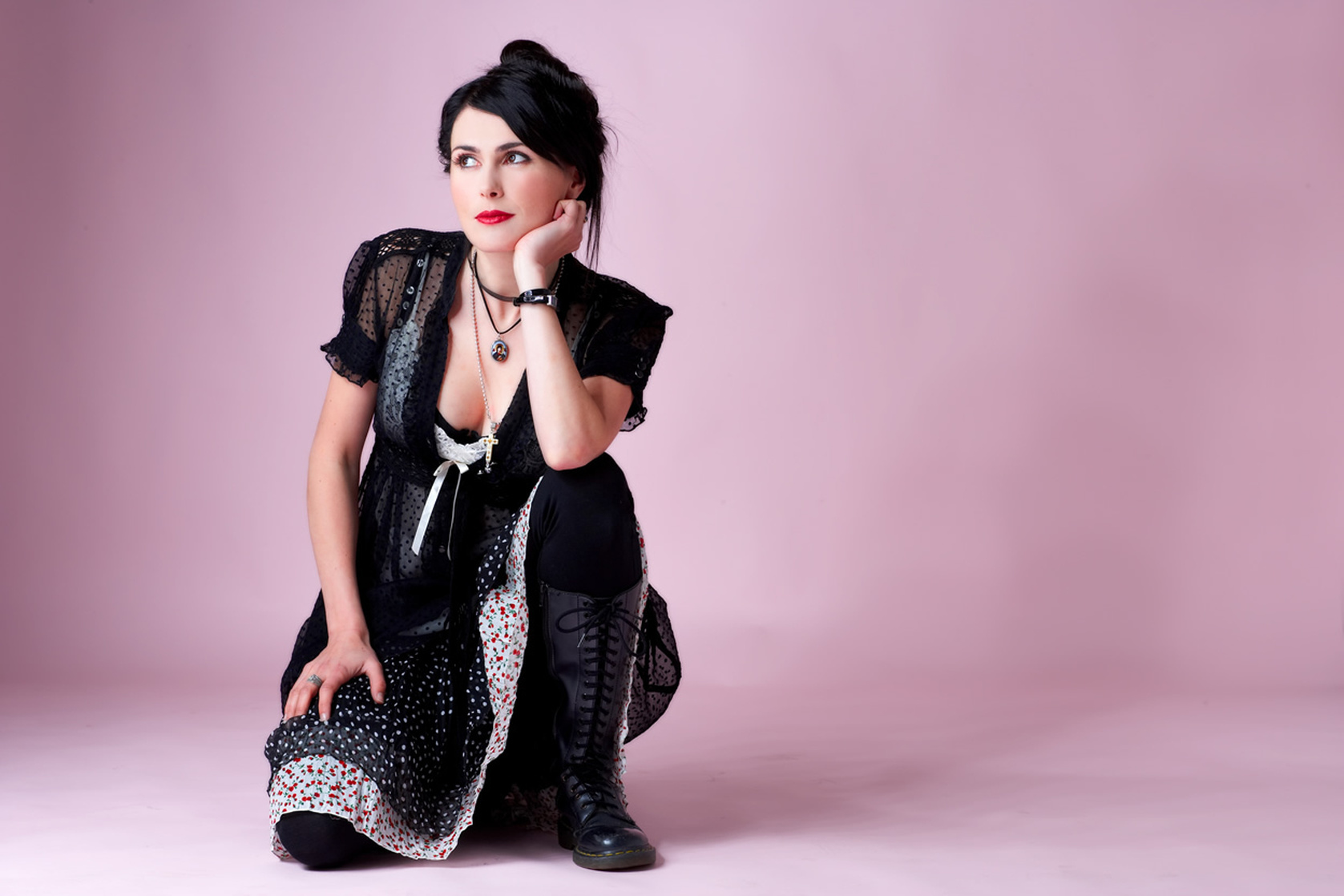 Sharon den Adel Sharon den Adel