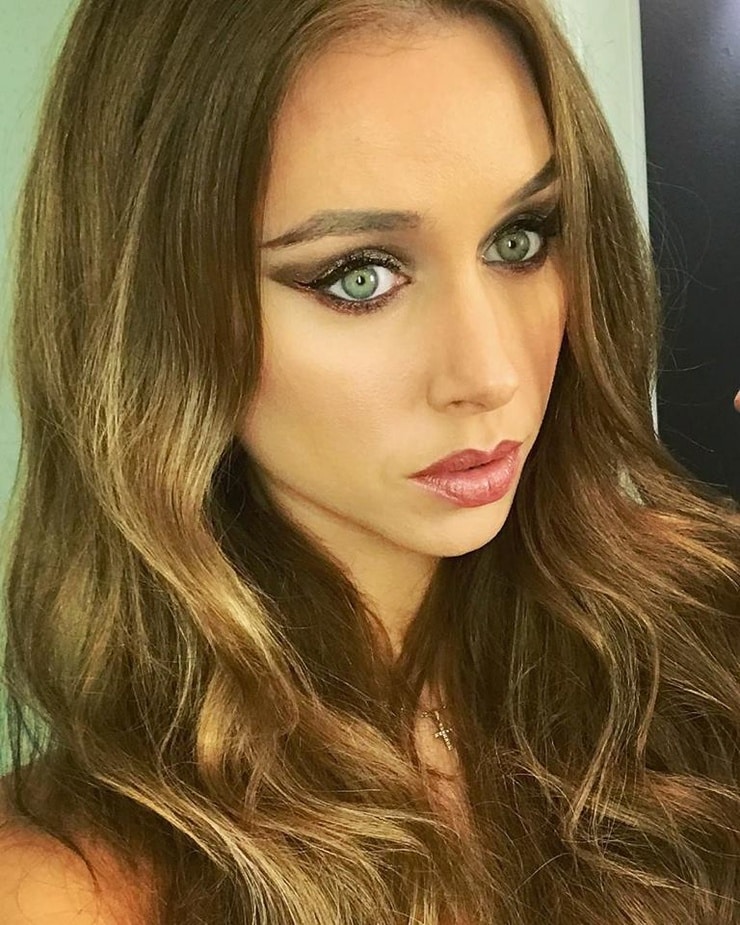 Picture of Una Healy