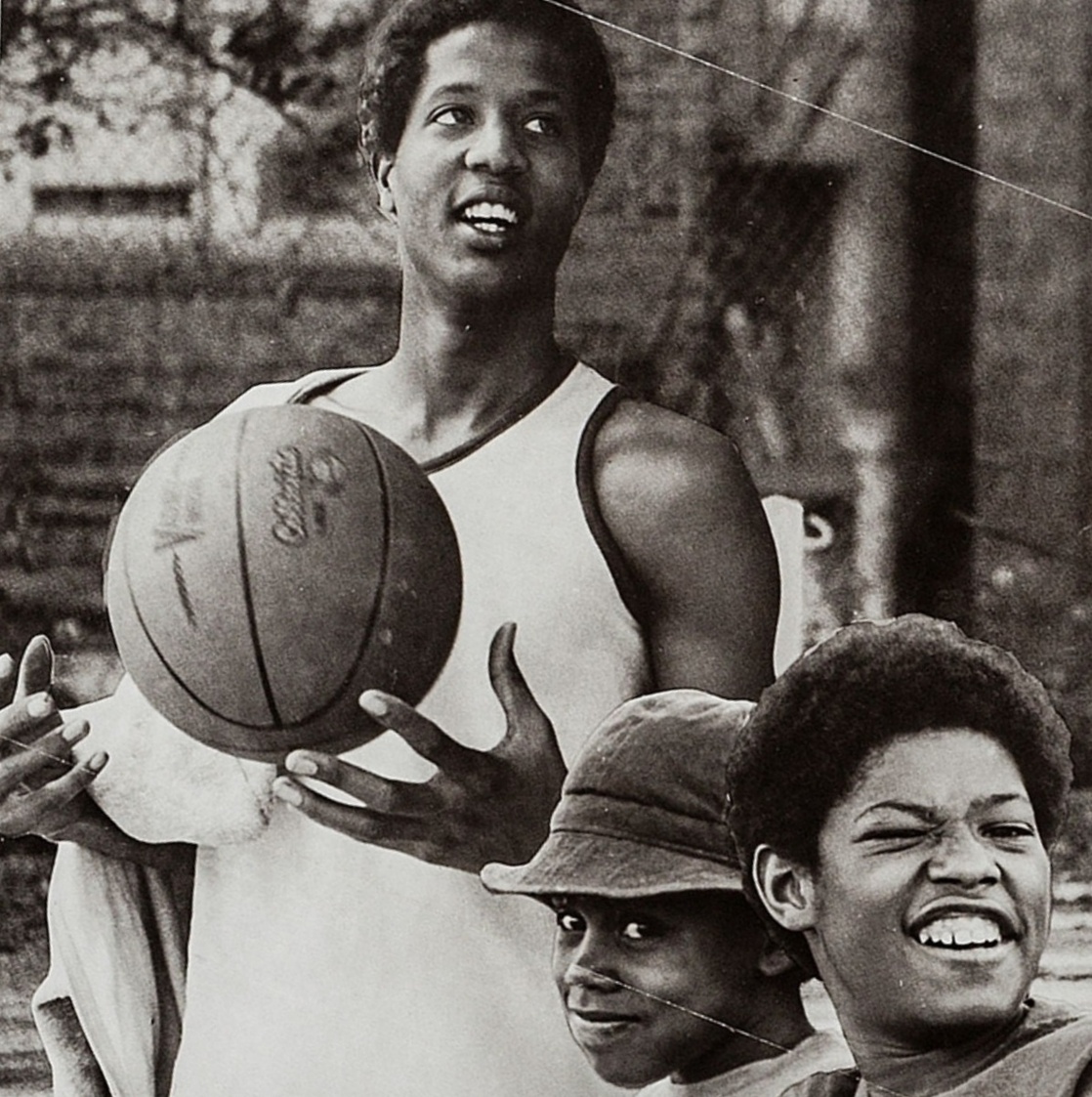 Picture Of Cornbread Earl And Me 1975