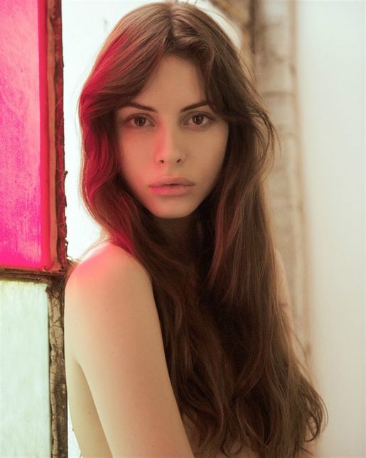 charlotte-kemp-muhl