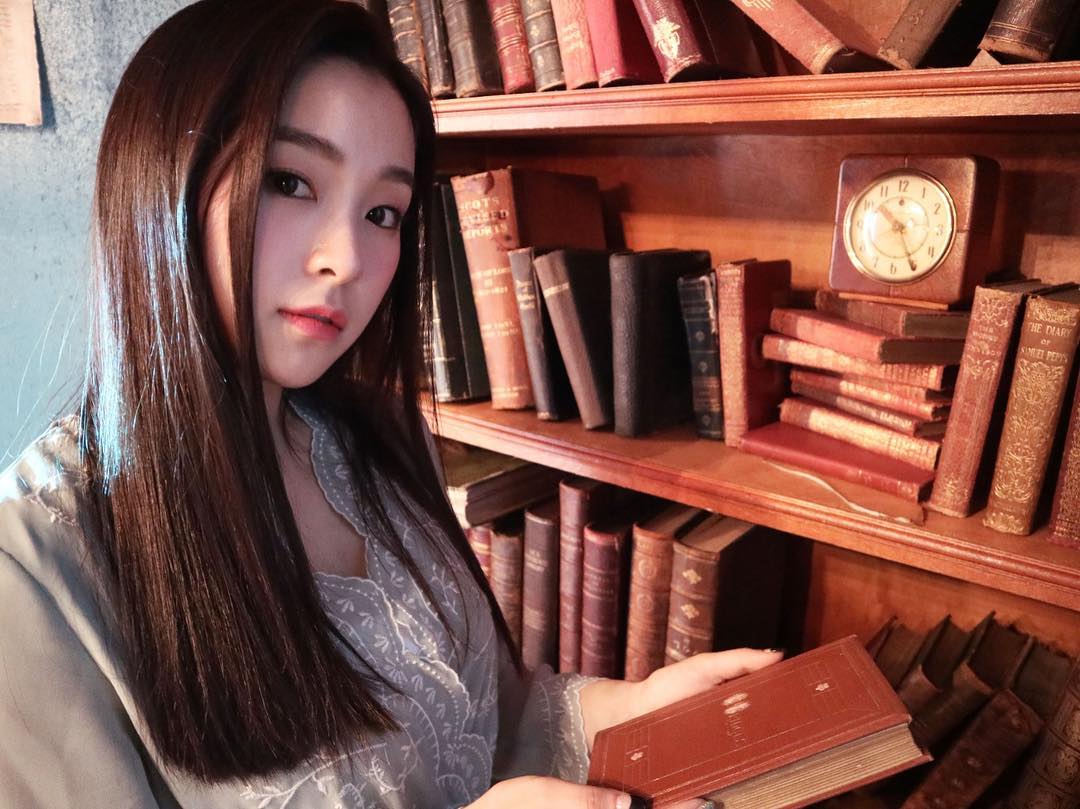 Gahyeon Gahyeon