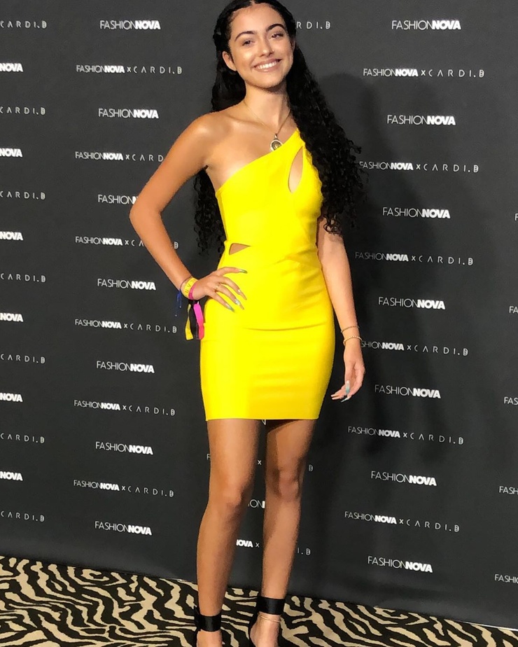 Malu Trevejo image(03)