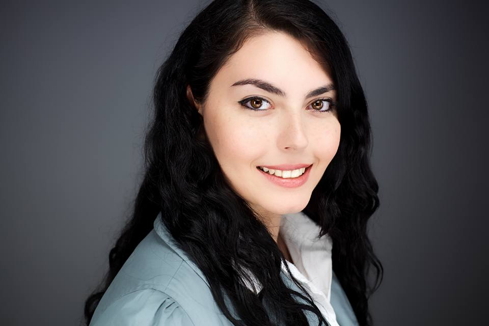 Thaís Maccari Thaís Maccari