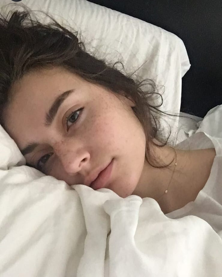 Jessica Clements Age