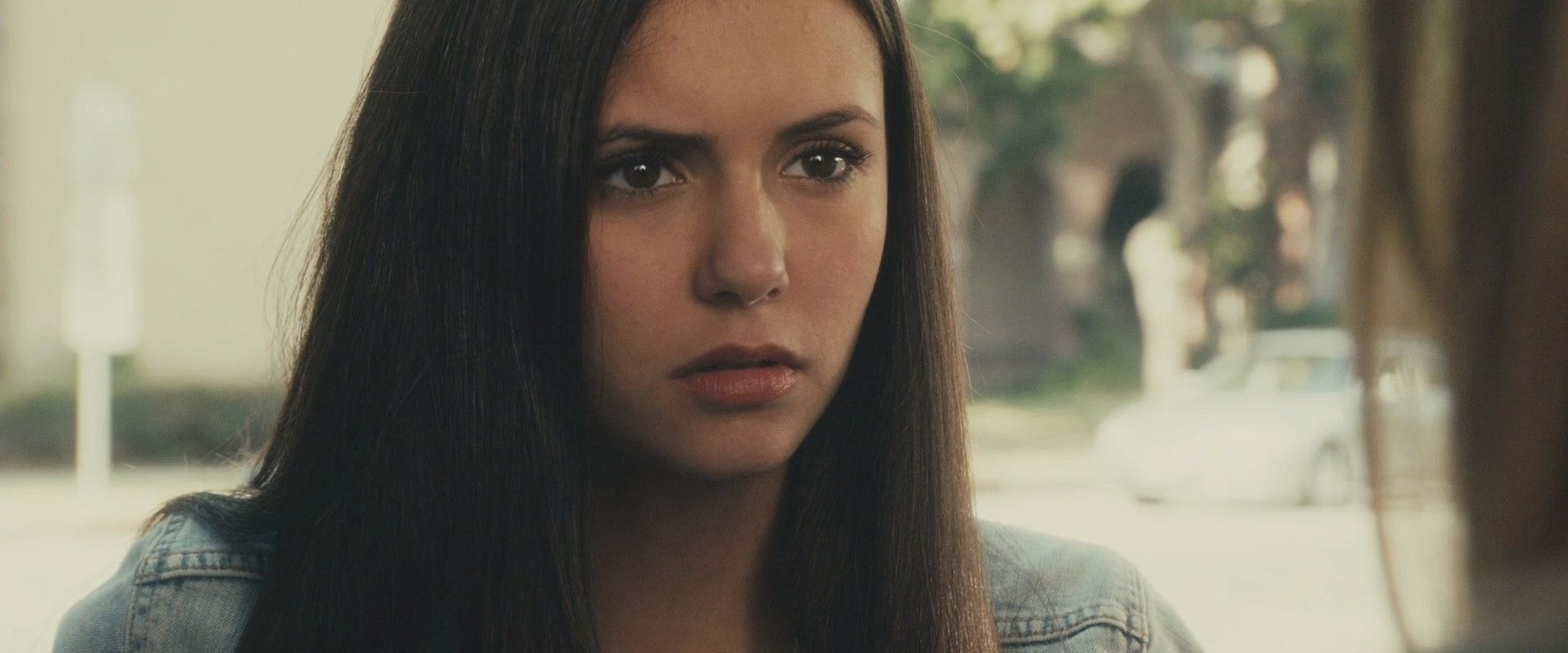 Nina Dobrev
