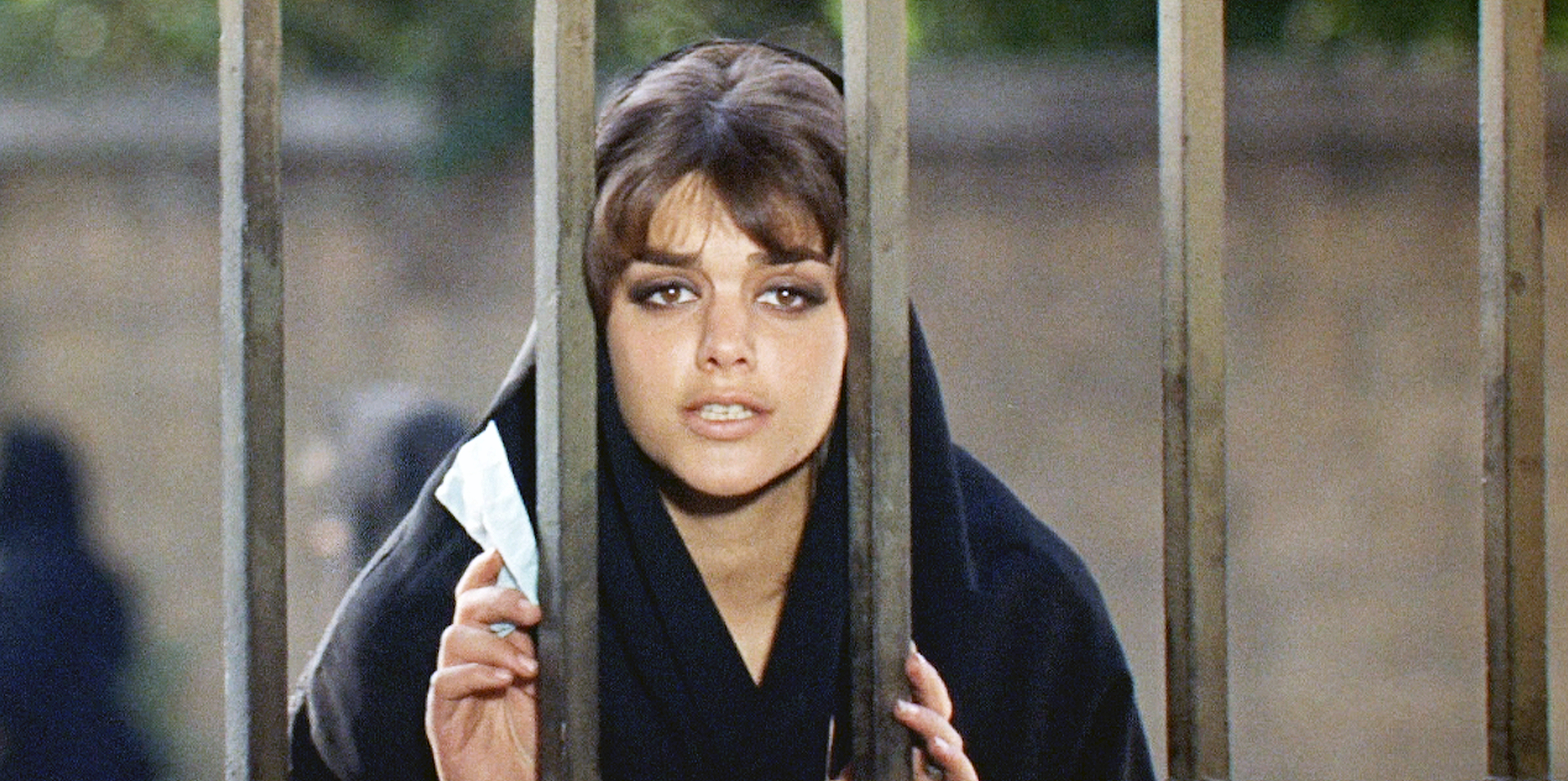 Tina Aumont Tina Aumont