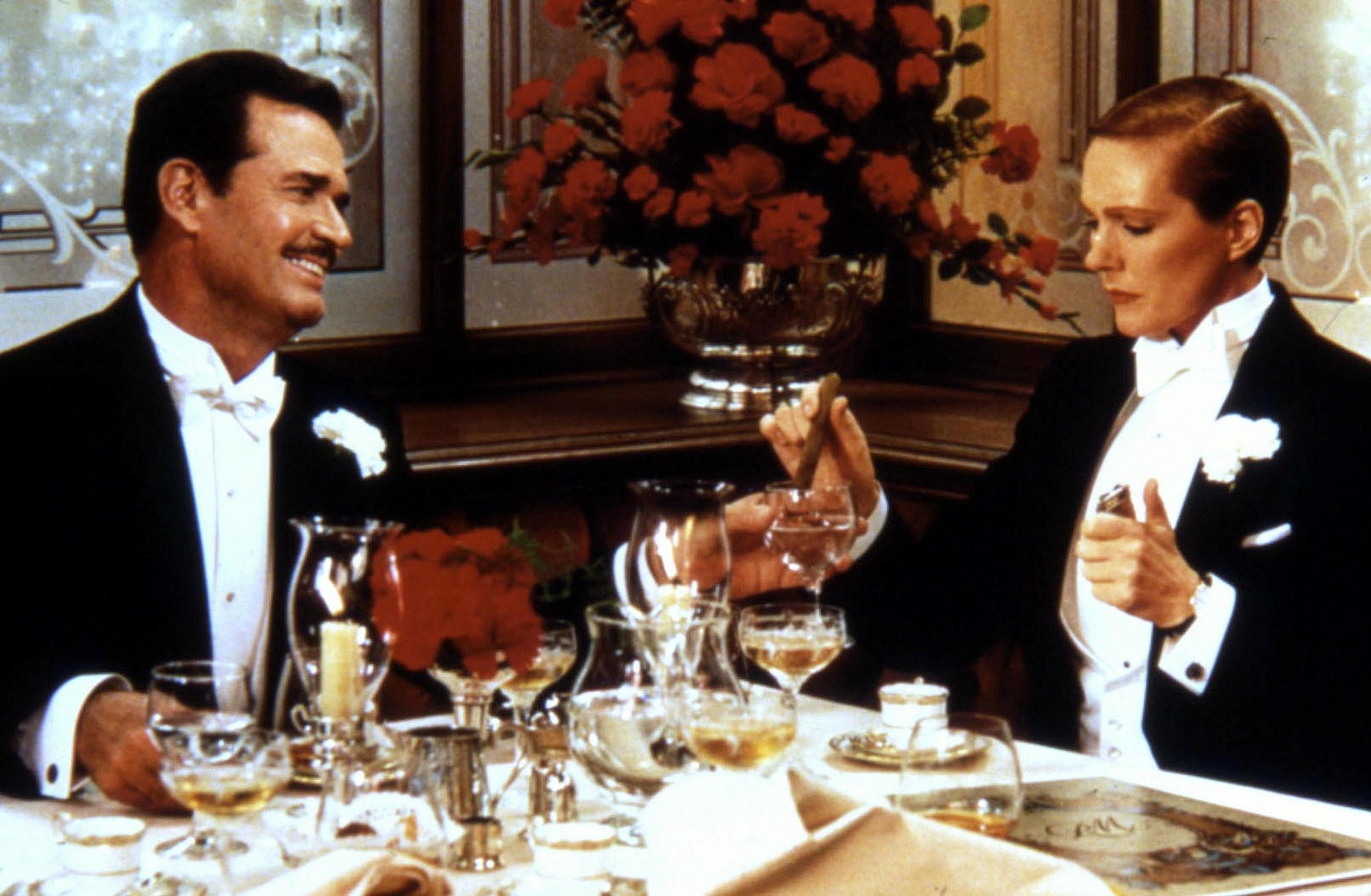 Victor/Victoria (1982)