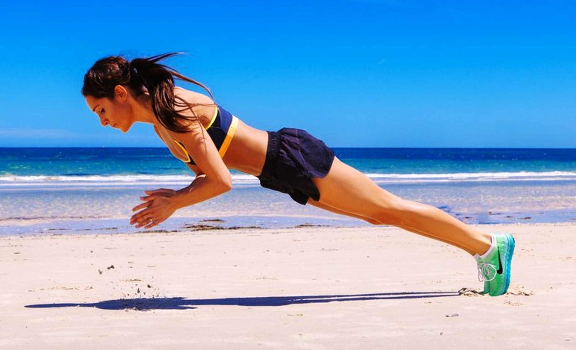 Kayla Itsines Kayla Itsines